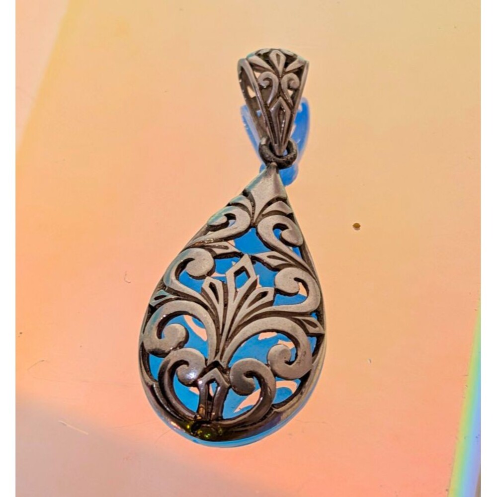 925 Sterling Silver Filigree Teardrop Pendant Ornate Boho 6g Vintage